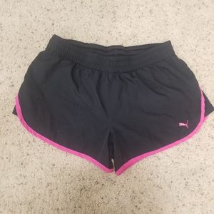 Puma women's running shorts size large